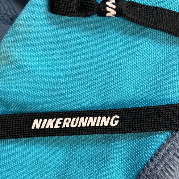 Nike Dri-fit Capri Running Pants size Small Gray & Blue, zip waistband pocket - Picture 4 of 12